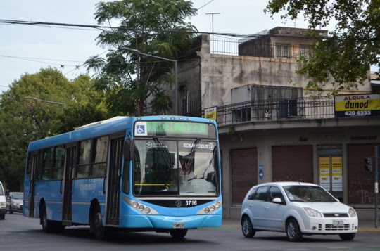 8M: Gratuidad, cortes y desvíos de líneas de transporte por la marcha del Día de la Mujer