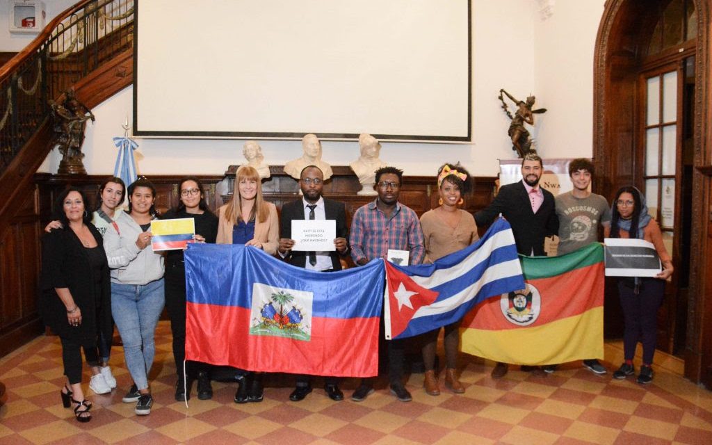SE DECLARÓ DE INTERÉS MUNICIPAL EL LIBRO PAPIYON NWA