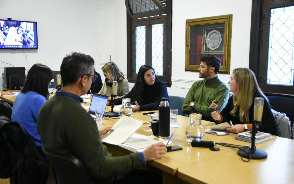 SE CREARÁ EL PROGRAMA RUTAS AMBIENTALES VINCULADO A EDUCACIÓN