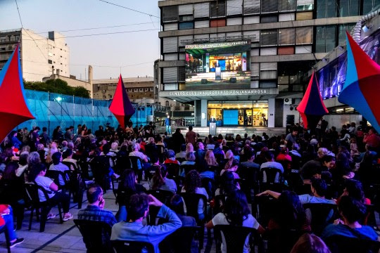 Javkin celebró la democracia y la literatura en la apertura de la Feria Internacional del Libro de Rosario