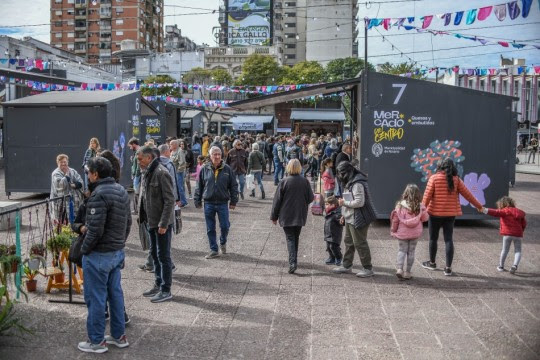 El Mercado del Centro cambia de horario por la temporada de verano