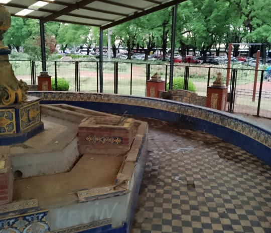 La Municipalidad exigirá un resarcimiento por la vandalización del mobiliario urbano