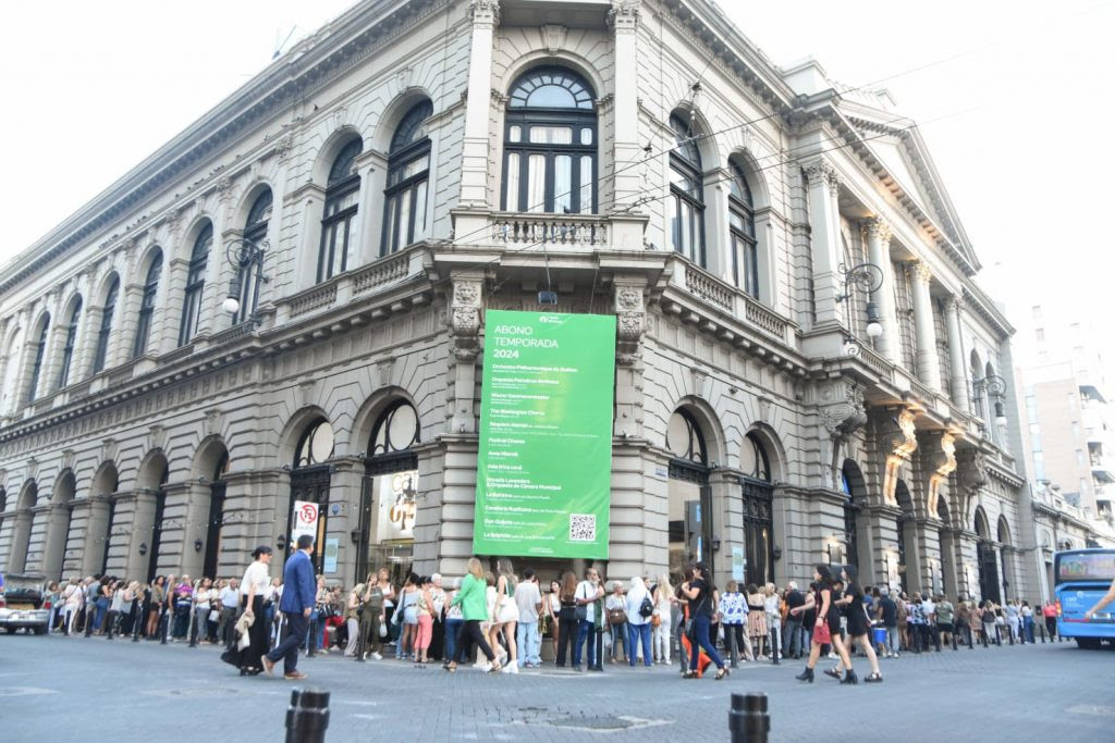 “GALA DE BALLET A LA BANDERA”