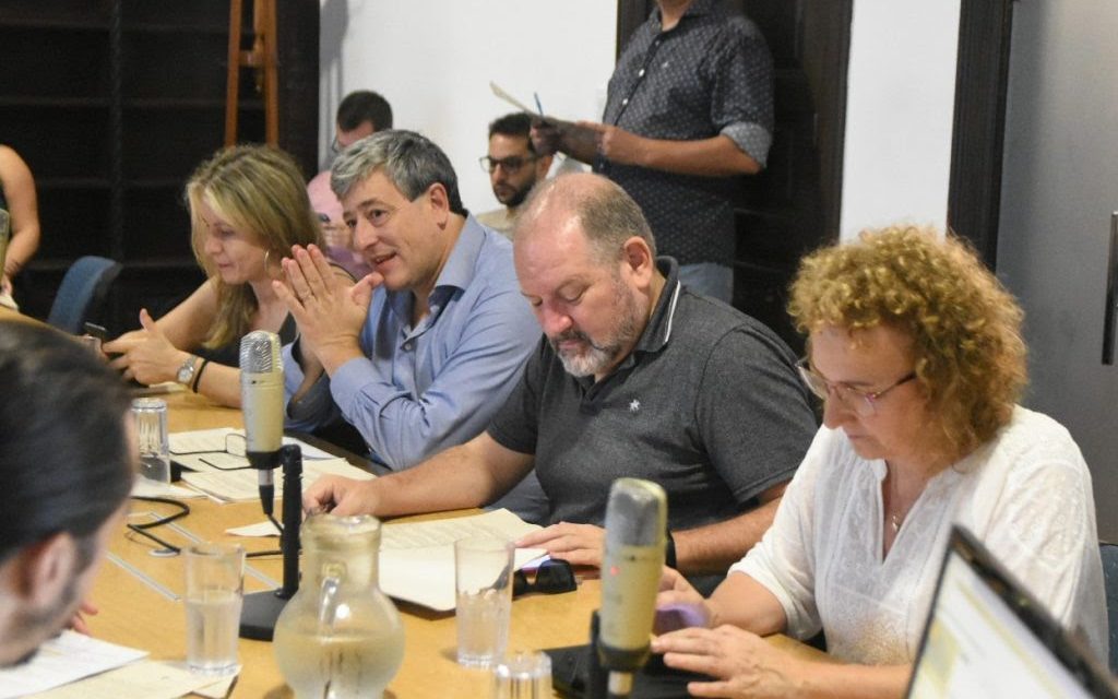 NUEVA TARIFA PARA EL PASEO EN LANCHA EN EL LAGUITO DEL PARQUE INDEPENDENCIA