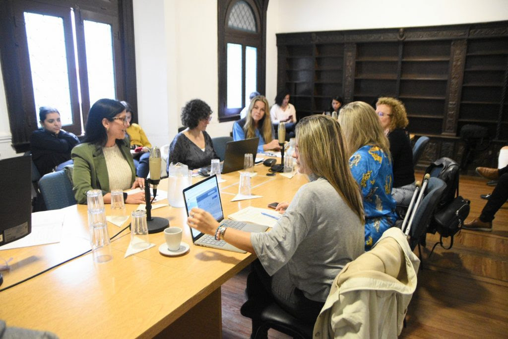 AUDIENCIAS EN FEMINISMOS, DISIDENCIAS Y DERECHOS HUMANOS