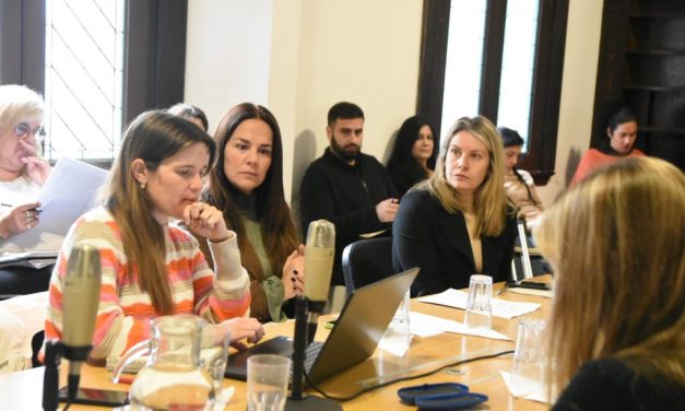 Avanzan proyectos de salud mental y sobre temas alimentarios