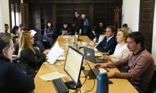 reunión de la comisión de Obras Públicas