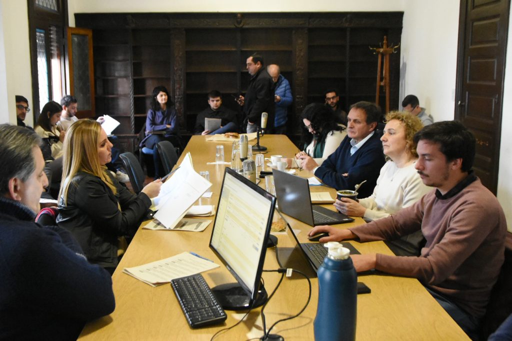 reunión de la comisión de Obras Públicas