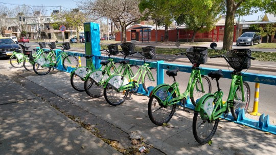 Con cuatro nuevas estaciones, Mi bici tu bici ya conecta todos los distritos