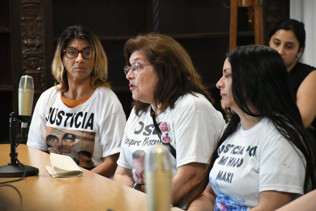 Audiencia con familiares de víctimas de la inseguridad
