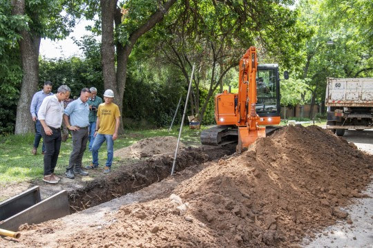 Municipio y Provincia iniciaron una amplia obra de cloacas en el noroeste de la ciudad