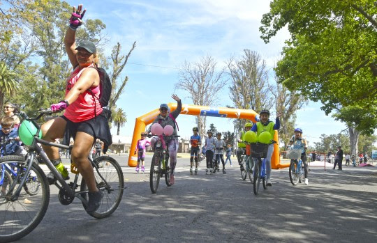 Agenda deportiva: ofrece torneo de natación del CReAR, Nacional de atletismo adaptado y cumple de Calle Recreativa