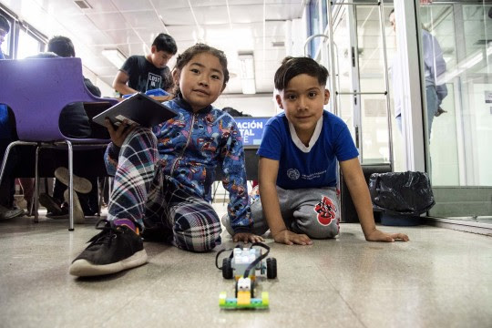 La Municipalidad lanza las Estaciones Digitales itinerantes en Casa de Cultura Barrio Alvear