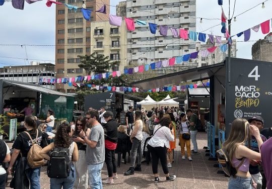 La Pescadería Móvil llega con precios justos a los Mercados Arriba Rosario