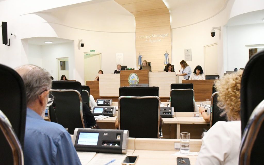 En la sesión de prórroga se trataron y aprobaron 85 iniciativas