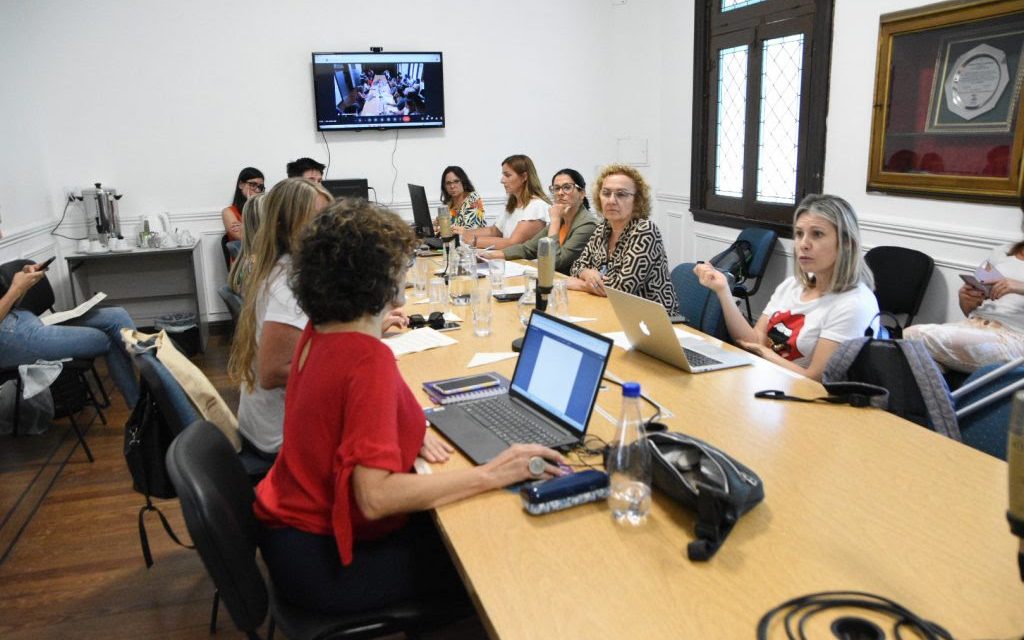 Reunión constitutiva de Feminismos, Disidencias y Derechos Humanos