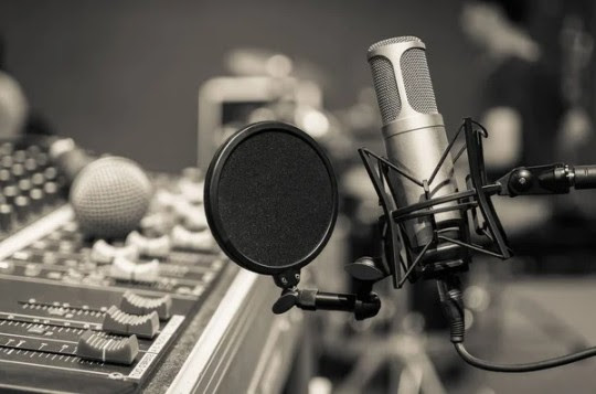 El CELChe y la Biblioteca Argentina ofrecen un seminario gratuito sobre podcast