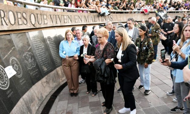 La ciudad evocó a los héroes de Malvinas