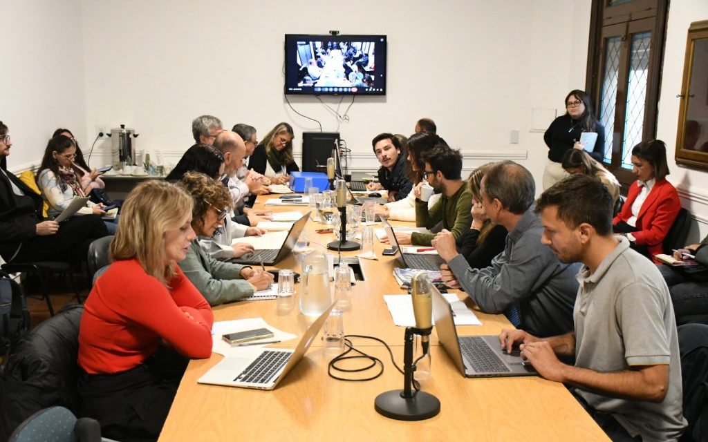Recibieron a funcionarios de la Secretaría de Salud y el Imusa