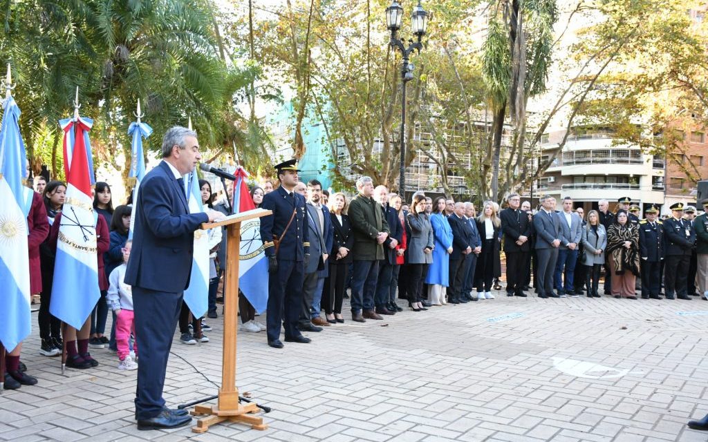 Concejales y concejalas participaron del acto del 25 de Mayo