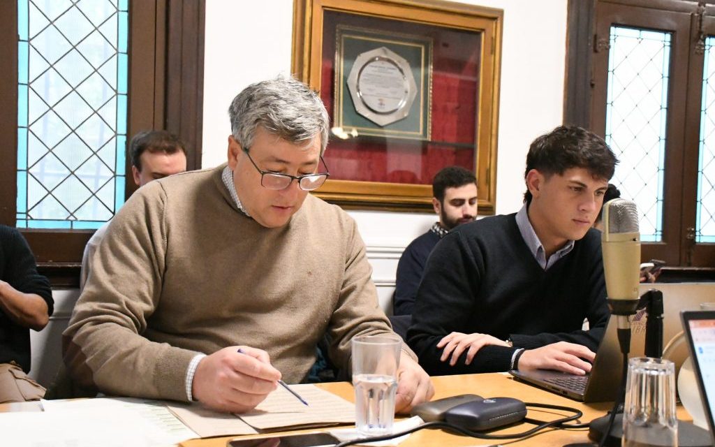 Avalan las cámaras de video vigilancia de los agentes de tránsito