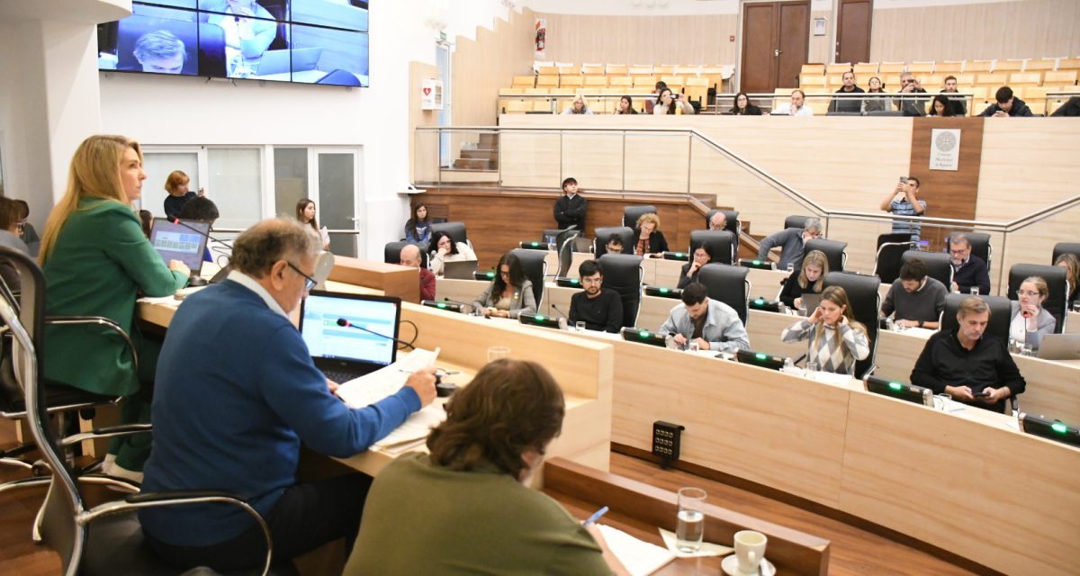 La sesión concluyó con 110 proyectos tratados y aprobados