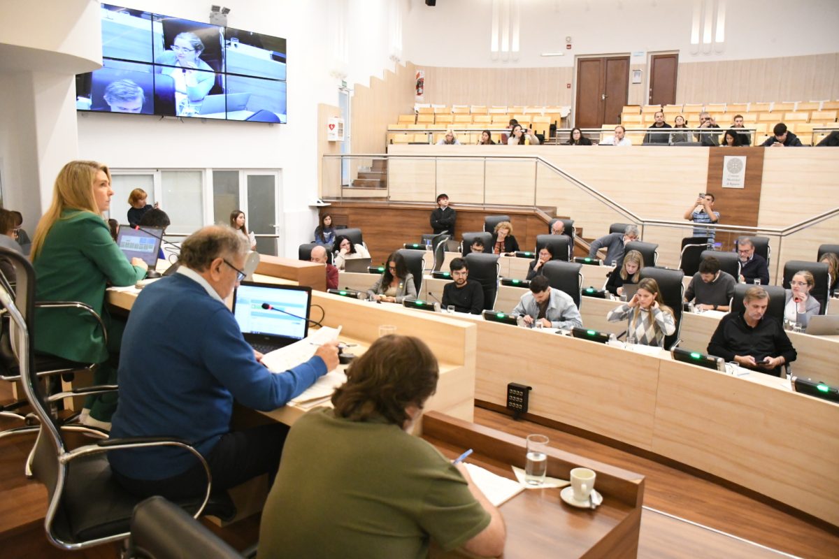 La sesión concluyó con 110 proyectos tratados y aprobados