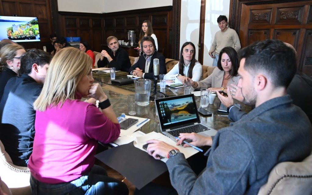 Mesa de trabajo con el Ministerio de Justicia y Seguridad provincial
