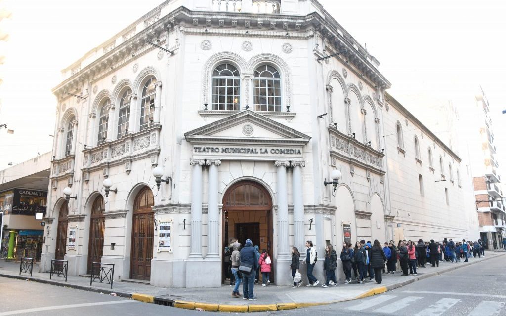 El Programa “Primera Vez al Teatro” convocó a 1.319 estudiantes
