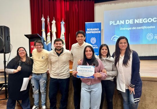 Plan de Negocios: 42 emprendimientos de la Economía Social reciben financiamiento