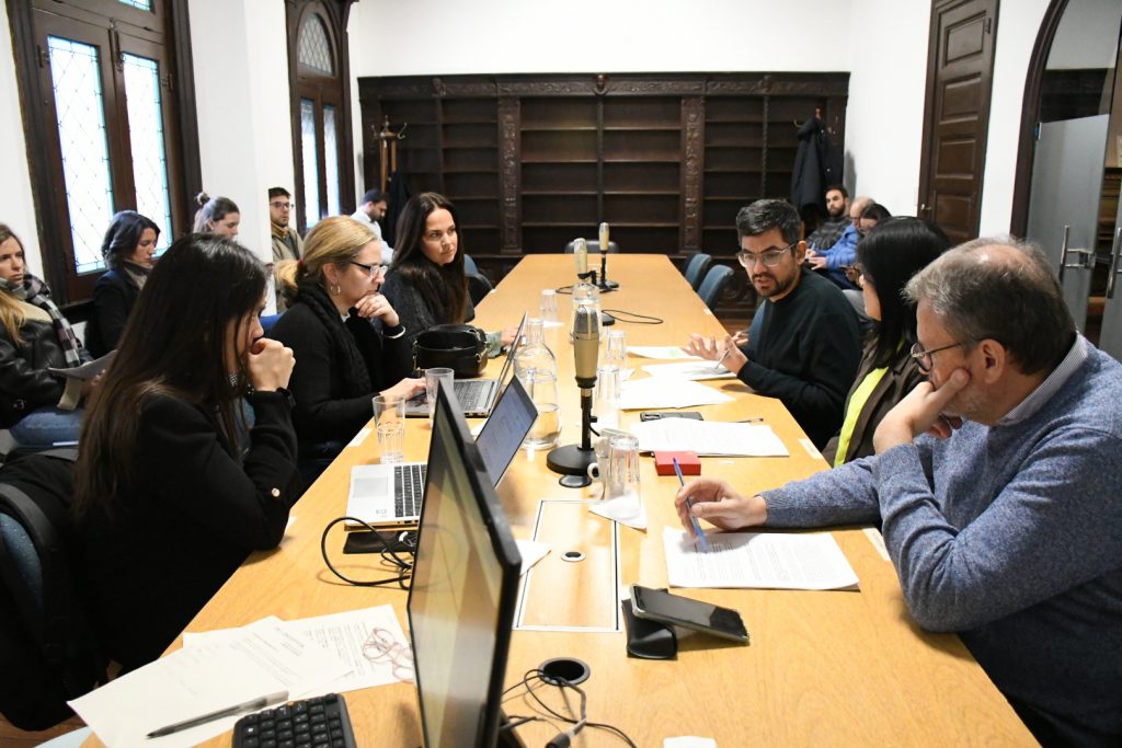 Analizaron diversos expedientes en Gobierno