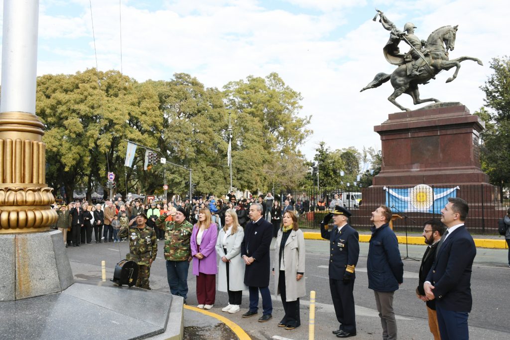 Concejalas de Rosario participaron del acto oficial por el Día de la Independencia