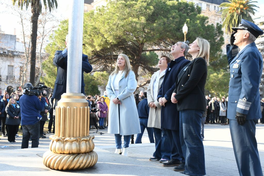 Evocaron al general San Martín en el 175º aniversario de su fallecimiento