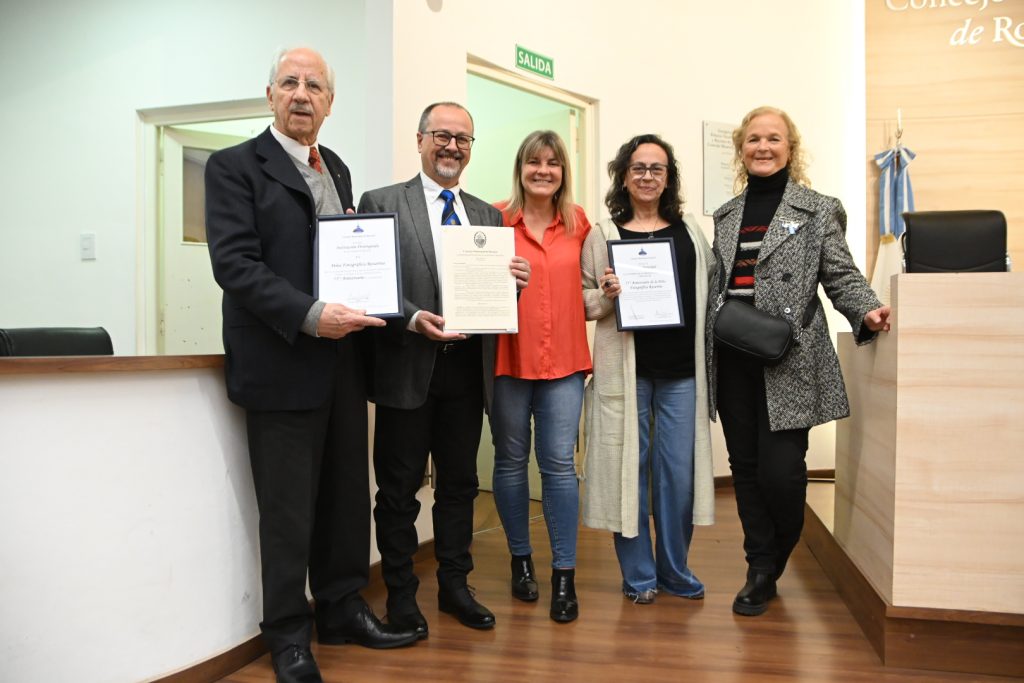 La Peña Fotográfica Rosarina es Institución Distinguida