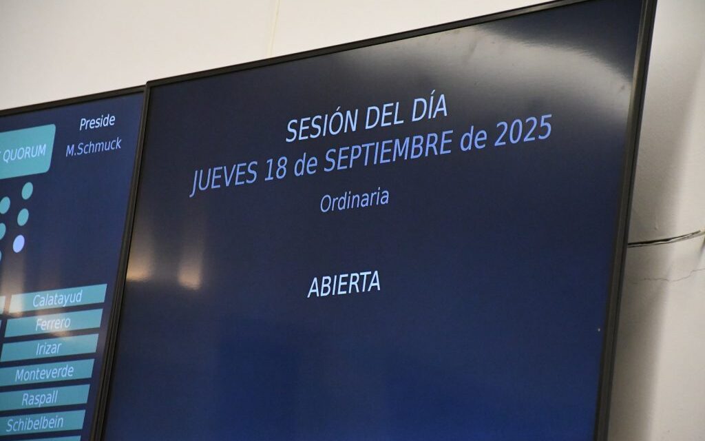 En la sesión de este jueves se trataron y aprobaron 146 iniciativas