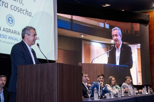 Javkin en el Congreso de Federación Agraria: «Si la Argentina se pareciera más al interior, sería un país mucho mejor»
