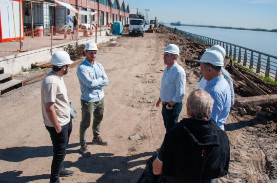 Javkin recorrió las obras de la Rambla del Tricentenario: «Es un cambio que le dejamos a las generaciones que vienen»