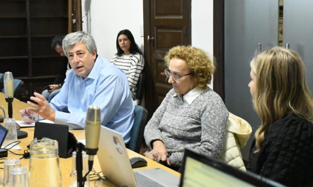 Taxis: Habrá prórroga para unidades y eliminación de requisitos