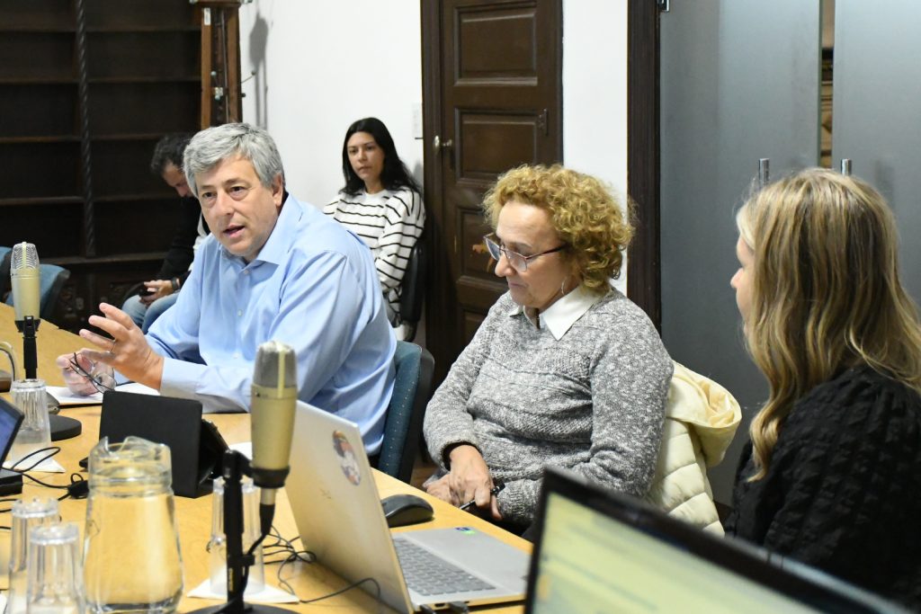 Taxis: Habrá prórroga para unidades y eliminación de requisitos