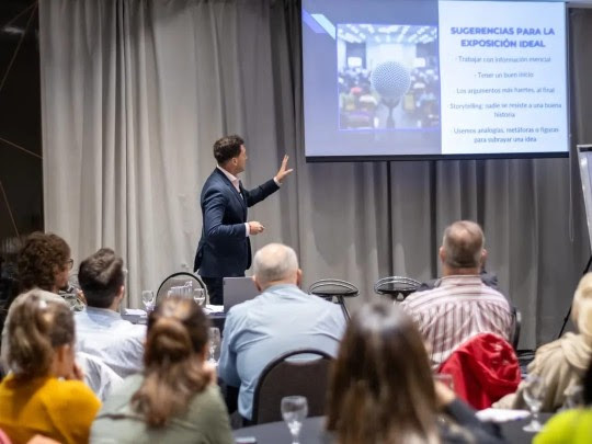 Activa Pymes 2025: nuevo foro empresarial que reunirá a 400 líderes para debatir financiamiento, IA y el futuro regional