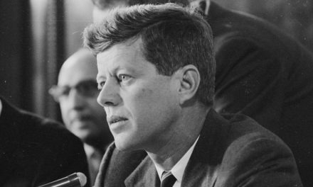 HISTORIAS DE LA HISTORIA POR MARCELO AGNOLI