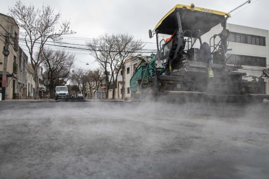 Obras de calles: en 2026 el municipio intervendrá unas 300 cuadras con trabajos de repavimentación