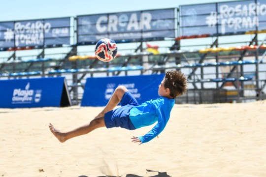 Rosario pone en marcha la Playa Olímpica 2026 con la Copa Tricentenario de fútbol playa