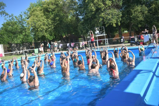 Más de 60 mil personas ya disfrutaron de las piletas recreativas en los polideportivos municipales