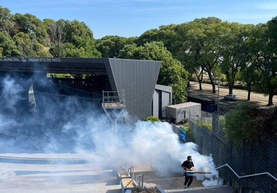 Fumigación: El municipio continúa con los operativos periódicos en distintas zonas de la ciudad