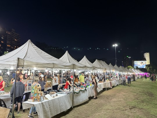 Llegan las «Nochecitas de Feria» a las plazas de la ciudad