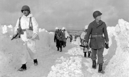 Historias de la historia: Enigmas, misterios y hechos nunca resueltos por Marcelo Agnoli