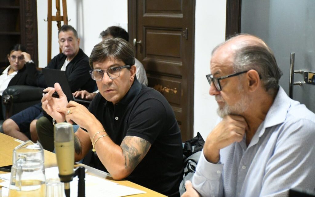 Piden aumento de tarifa de las Bicicletas Acuáticas del Parque Independencia