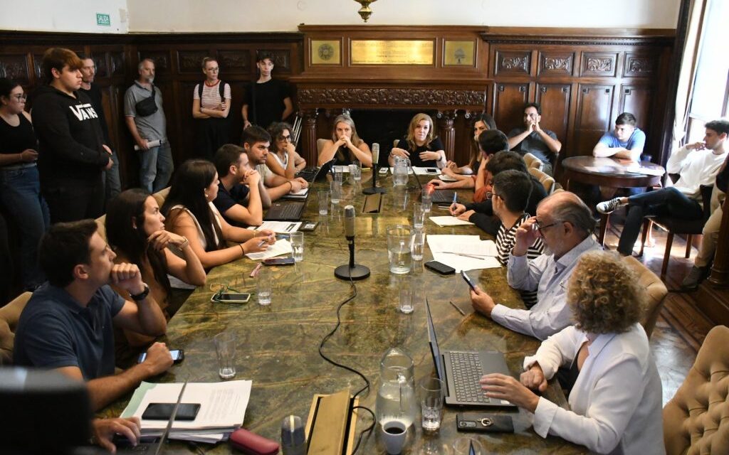 Impulso a la producción local y nuevos planes urbanísticos