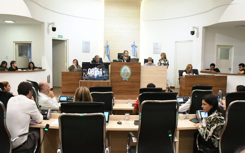 En sesión ordinaria el Concejo aprobó 119 expedientes